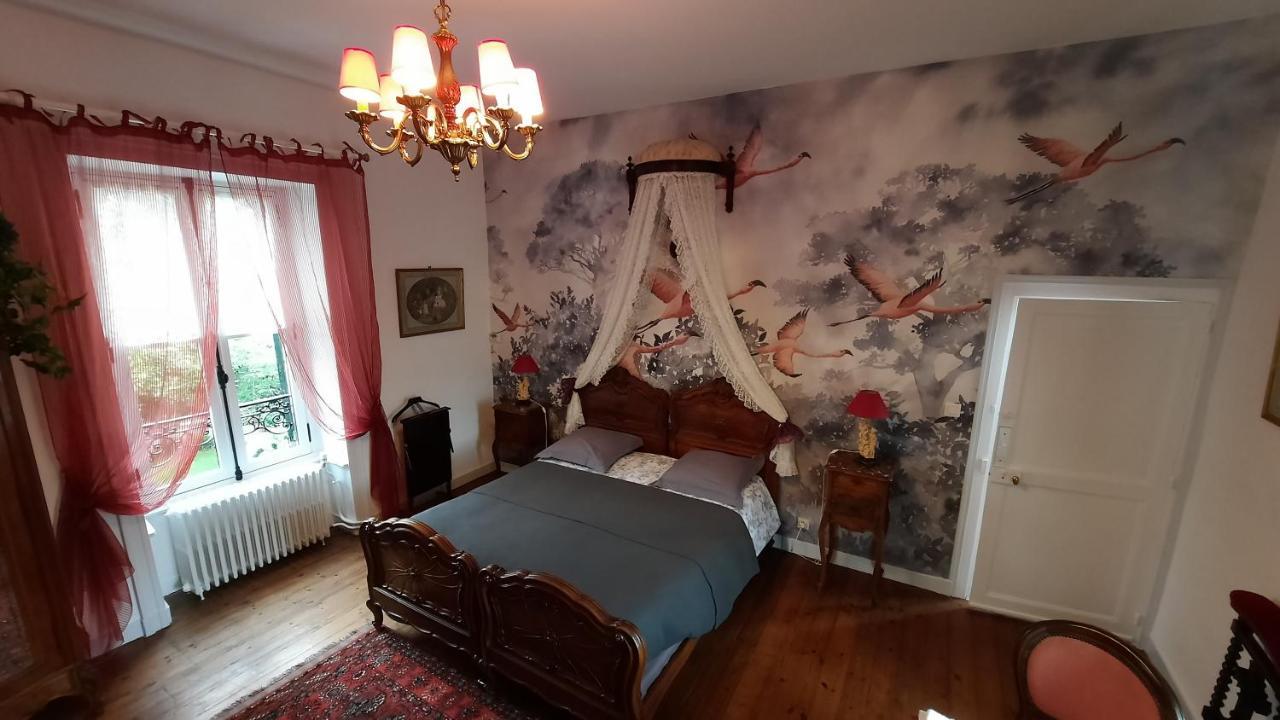 Bed and Breakfast Les Cedres Монтегю Экстерьер фото